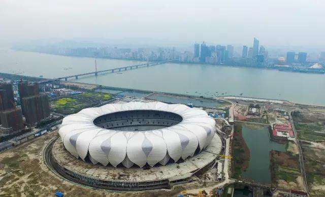 杭州亚运会2022年几月几号举办，杭州亚运会2022年几月几号举办放假吗